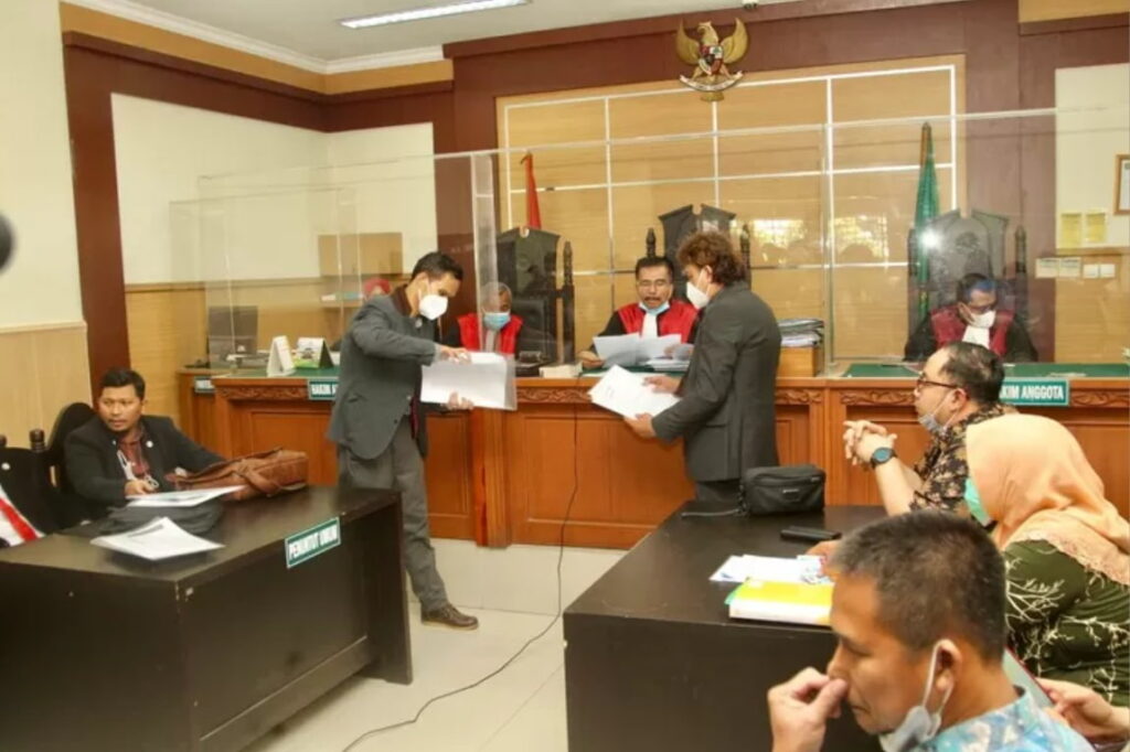 126 pengacara ichwan 126 pengacara ichwan